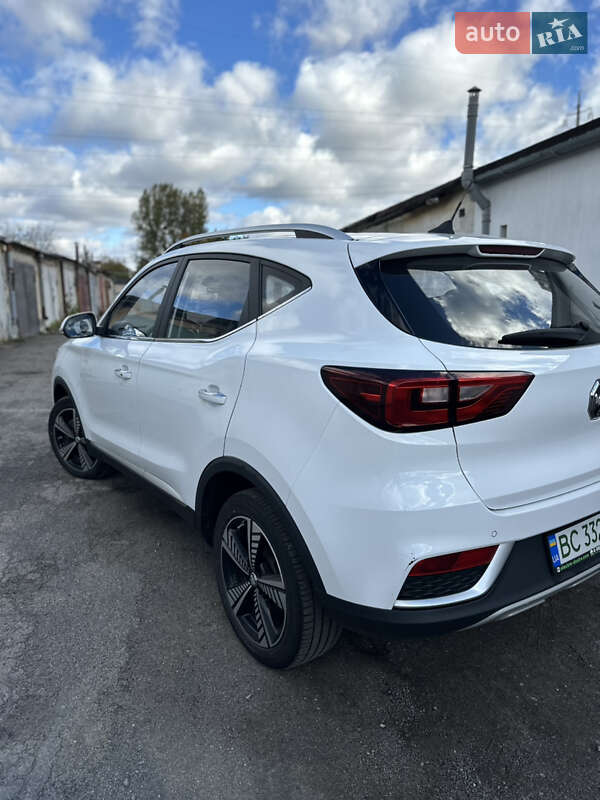 Внедорожник / Кроссовер MG ZS EV 2021 в Львове фото 4 Внедорожник / Кроссовер MG ZS EV 2021 в Львове