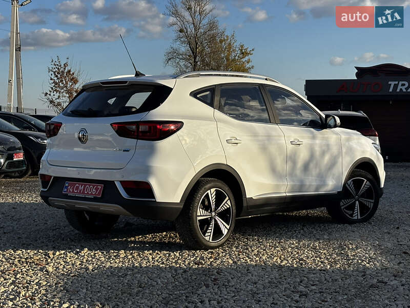 Внедорожник / Кроссовер MG ZS EV 2021 в Львове