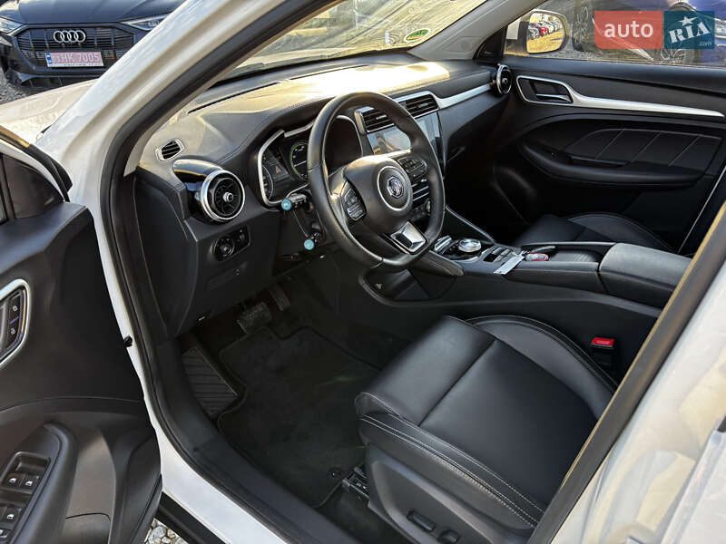 Внедорожник / Кроссовер MG ZS EV 2021 в Львове