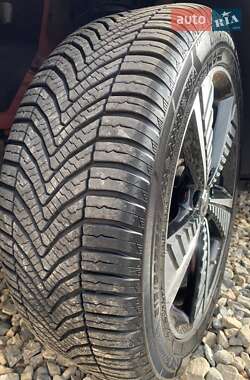 Внедорожник / Кроссовер MG ZS EV 2020 в 