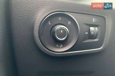 Внедорожник / Кроссовер MG ZS EV 2020 в 