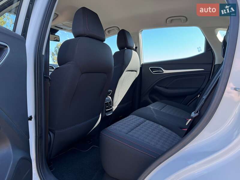 Внедорожник / Кроссовер MG ZS EV 2021 в Львове