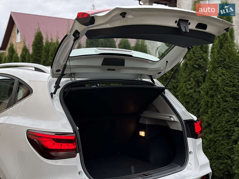Внедорожник / Кроссовер MG ZS EV 2021 в Синевире фото 12 Внедорожник / Кроссовер MG ZS EV 2021 в Синевире