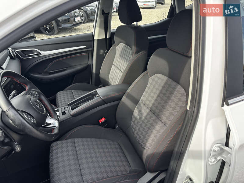 Внедорожник / Кроссовер MG ZS EV 2022 в Львове