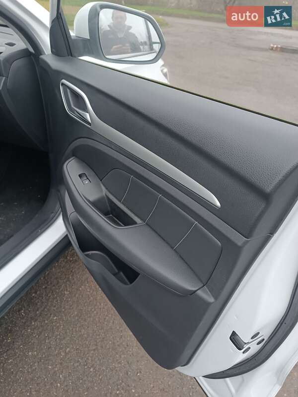 Позашляховик / Кросовер MG ZS EV 2020 в Золотоноші