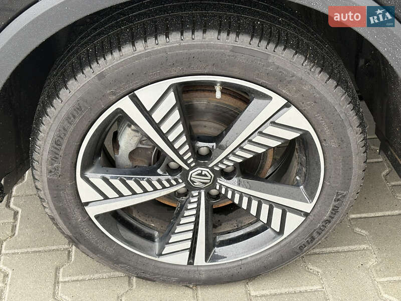 Позашляховик / Кросовер MG ZS EV 2020 в Львові