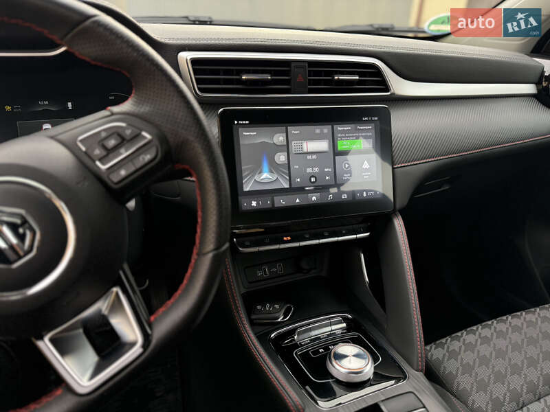 Внедорожник / Кроссовер MG ZS EV 2022 в Радивилове