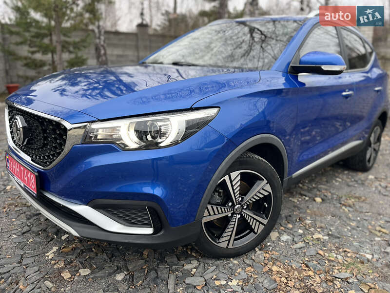 MG ZS EV 2019