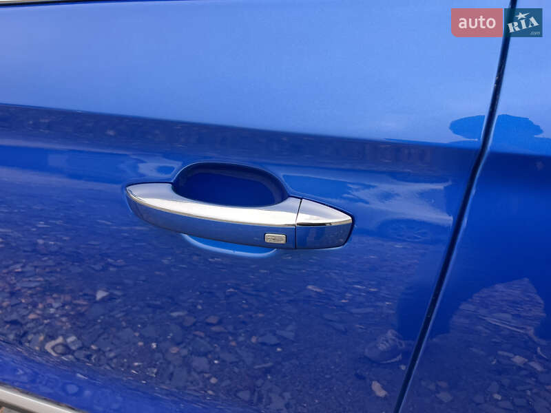 Внедорожник / Кроссовер MG ZS EV 2019 в Кременце