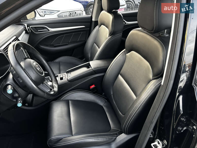 Внедорожник / Кроссовер MG ZS EV 2020 в Львове