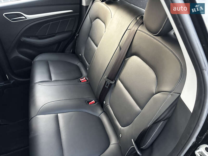 Внедорожник / Кроссовер MG ZS EV 2020 в Львове