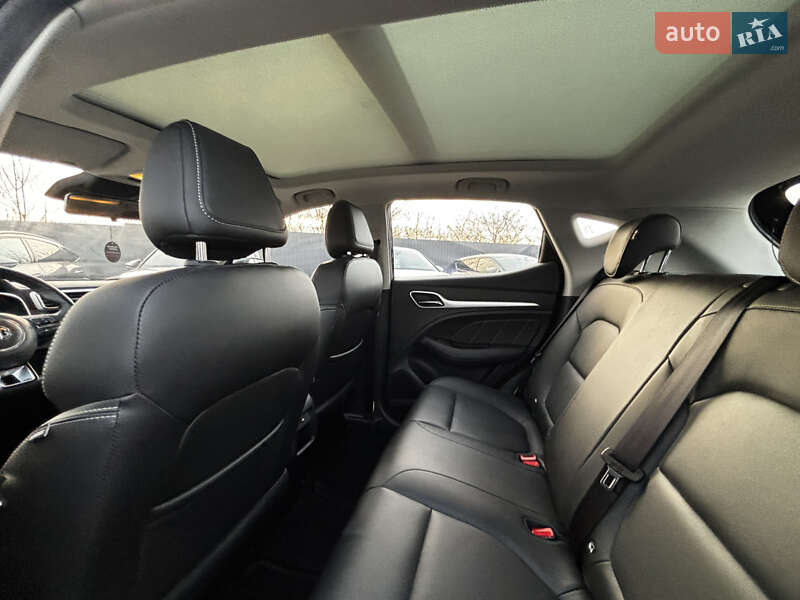 Внедорожник / Кроссовер MG ZS EV 2020 в Львове