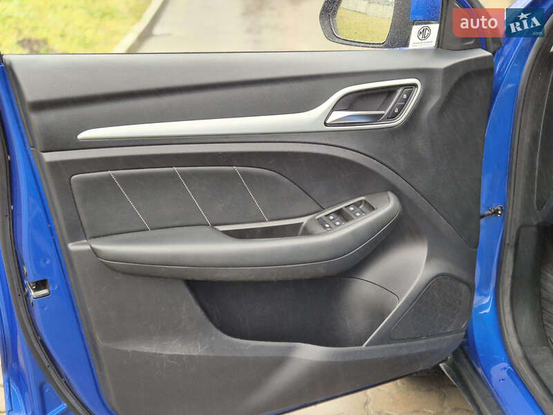 Внедорожник / Кроссовер MG ZS EV 2019 в Радехове фото 9 Внедорожник / Кроссовер MG ZS EV 2019 в Радехове