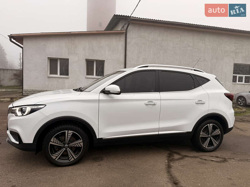 Внедорожник / Кроссовер MG ZS EV 2021 в Житомире