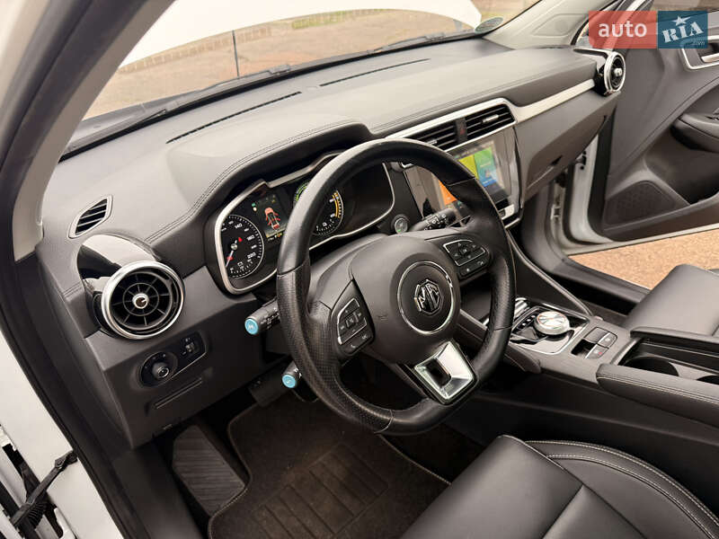 Внедорожник / Кроссовер MG ZS EV 2021 в Житомире