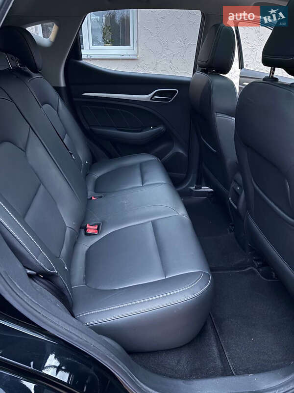 Внедорожник / Кроссовер MG ZS EV 2019 в Стрые