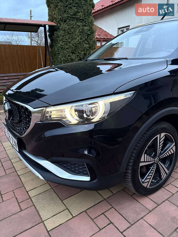 Внедорожник / Кроссовер MG ZS EV 2019 в Стрые