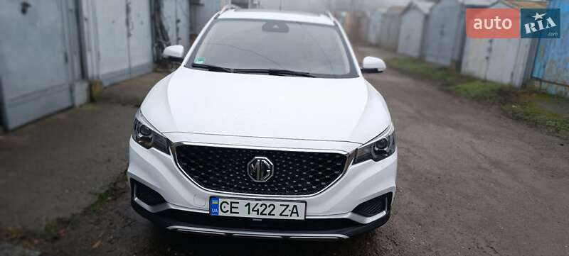 MG ZS EV 2021