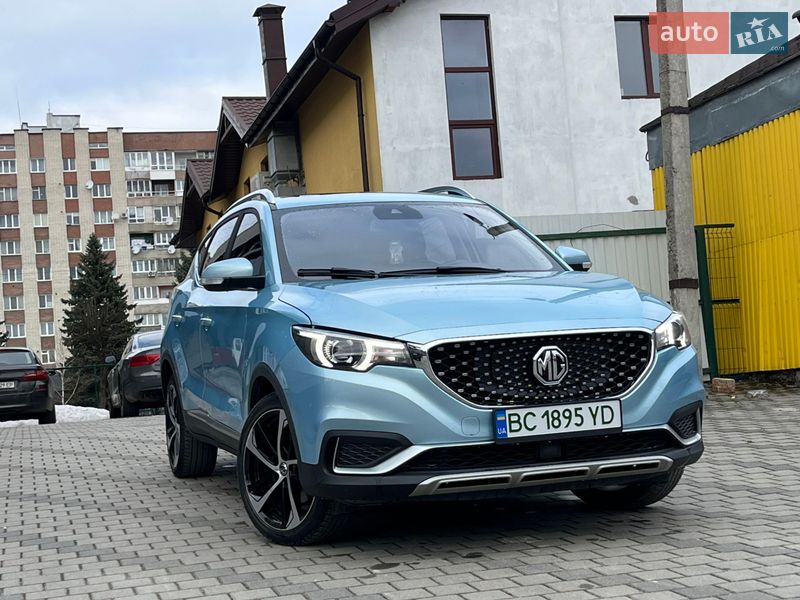 MG ZS EV 2020