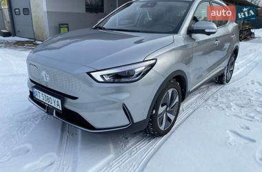 Позашляховик / Кросовер MG ZS EV 2024 в Долині