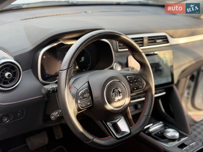 Позашляховик / Кросовер MG ZS EV 2022 в Бережанах