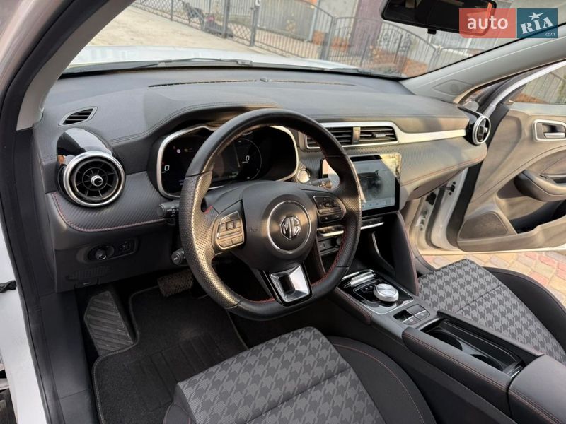 Позашляховик / Кросовер MG ZS EV 2022 в Бережанах