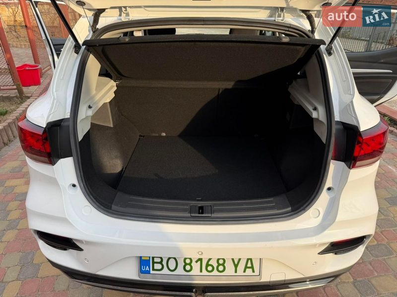 Позашляховик / Кросовер MG ZS EV 2022 в Бережанах