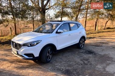 Позашляховик / Кросовер MG ZS EV 2021 в Новояворівську