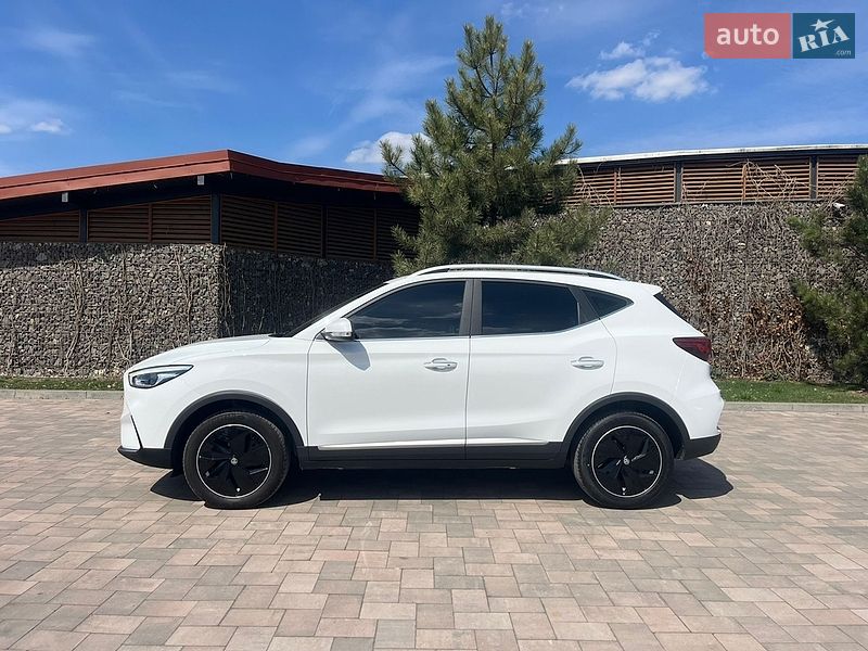 Позашляховик / Кросовер MG ZS EV 2021 в Івано-Франківську