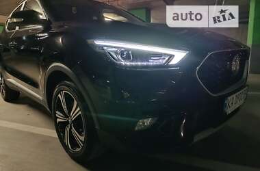 Седан MG ZS 2021 в 