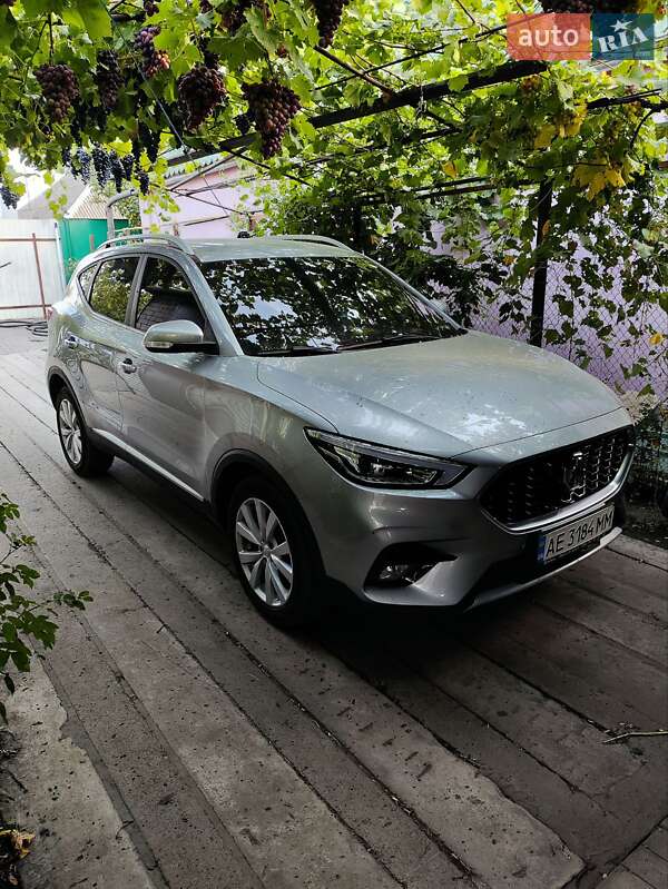 Седан MG ZS 2023 в Павлограде
