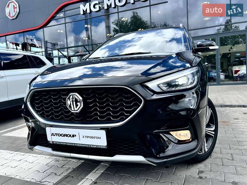 MG ZS 2021