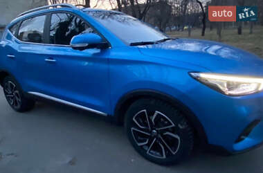 Внедорожник / Кроссовер MG ZS 2023 в 