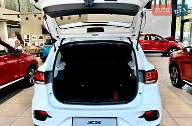 Внедорожник / Кроссовер MG ZS 2024 в 