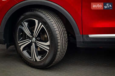 Внедорожник / Кроссовер MG ZS 2021 в 