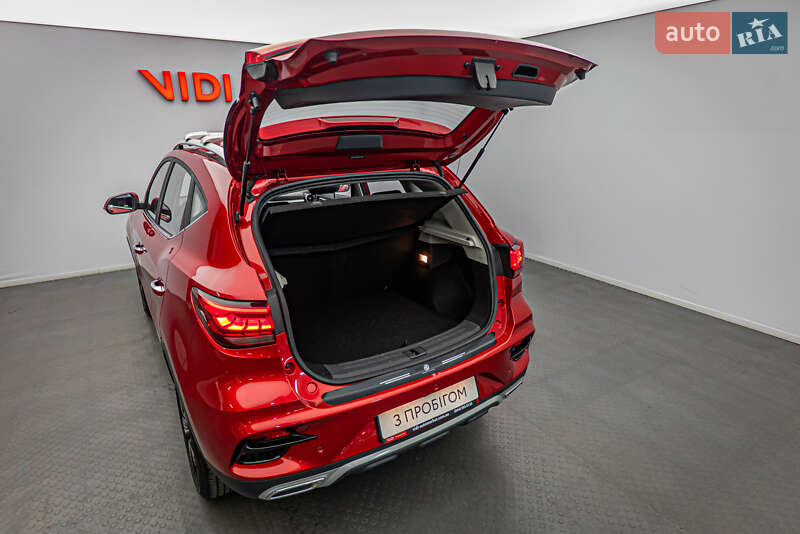 Внедорожник / Кроссовер MG ZS 2021 в Киеве