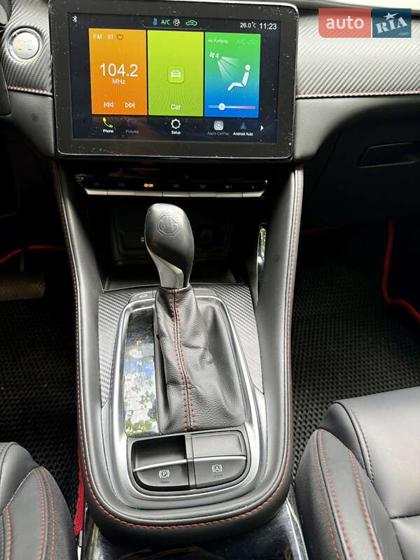 Внедорожник / Кроссовер MG ZS 2021 в Киеве