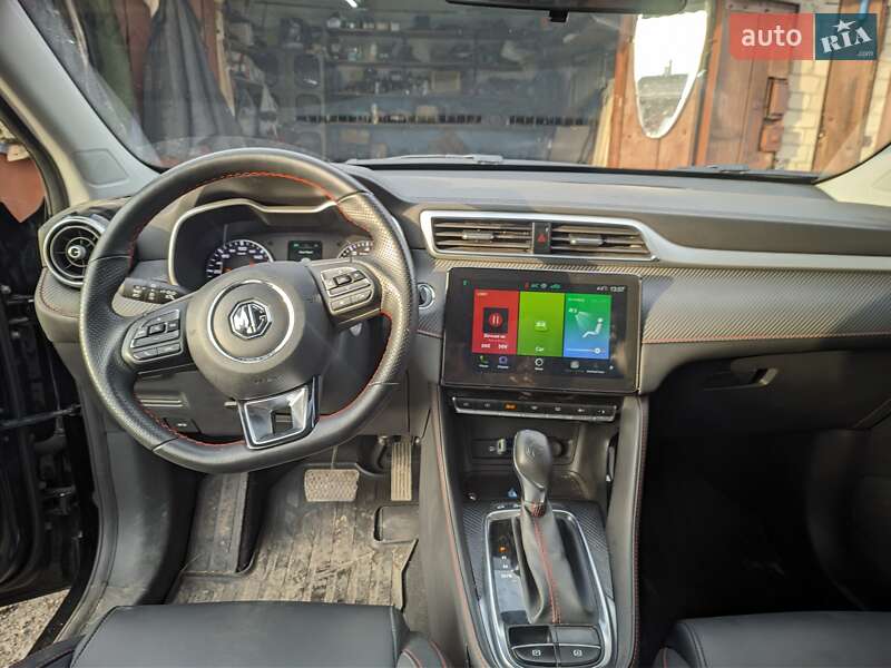 Внедорожник / Кроссовер MG ZS 2021 в Вольногорске