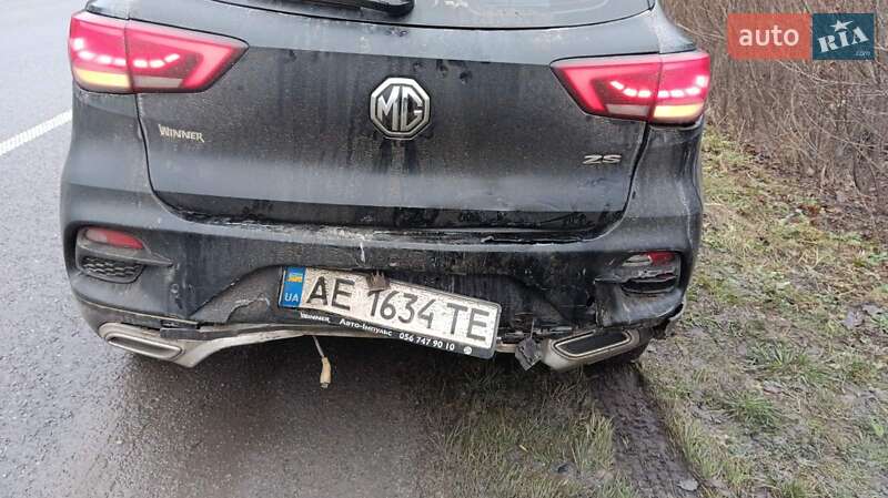 Внедорожник / Кроссовер MG ZS 2021 в Вольногорске