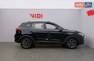 Позашляховик / Кросовер MG ZS 2022 в 