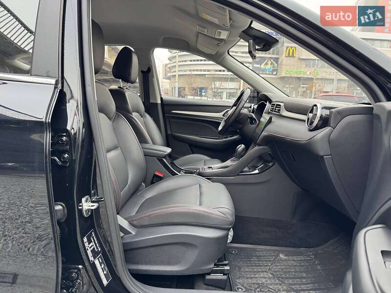 Внедорожник / Кроссовер MG ZS 2021 в Днепре