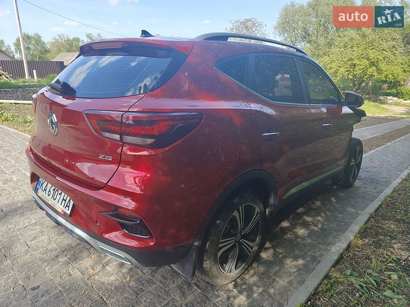 Внедорожник / Кроссовер MG ZS 2021 в Остроге