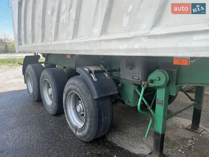 Самоскид напівпричіп Minerva Euro 2002 в Рогатині