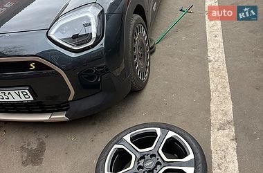 Внедорожник / Кроссовер MINI Aceman 2024 в Киеве
