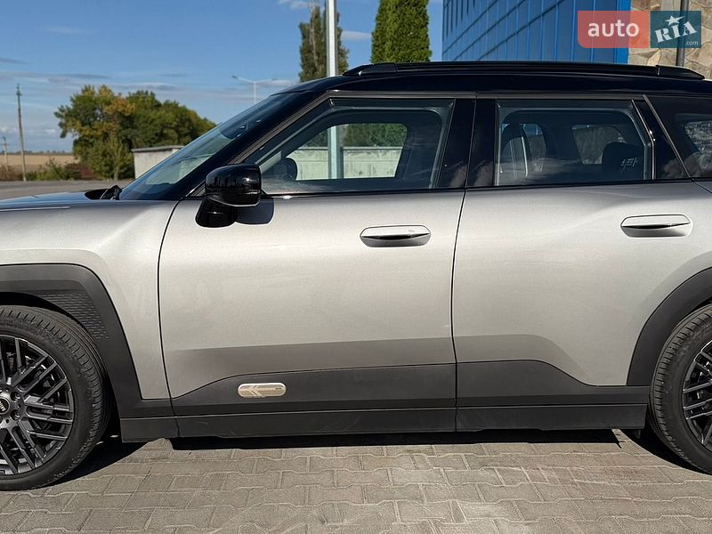 Внедорожник / Кроссовер MINI Aceman 2024 в Хотине