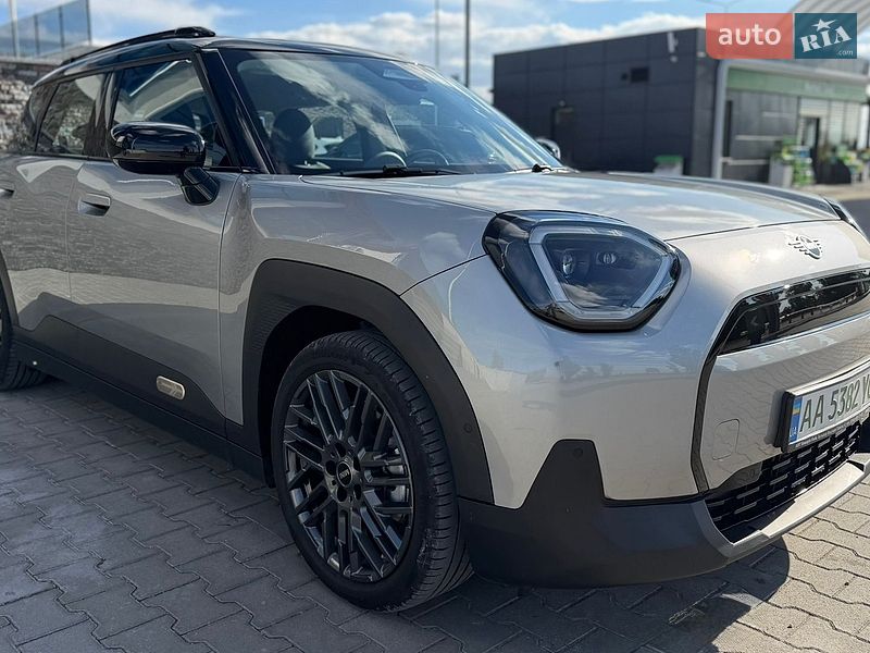 Внедорожник / Кроссовер MINI Aceman 2024 в Хотине