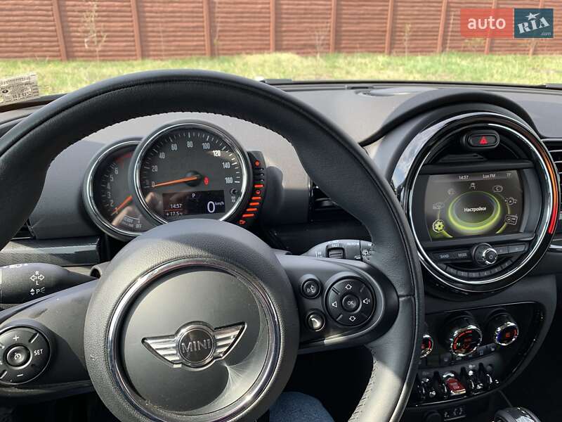 Универсал MINI Clubman 2017 в Староконстантинове