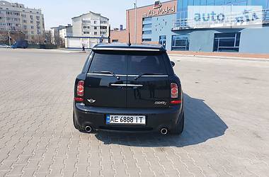  MINI Clubman 2010 в 