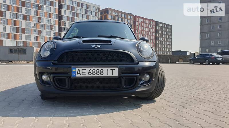  MINI Clubman 2010 в 