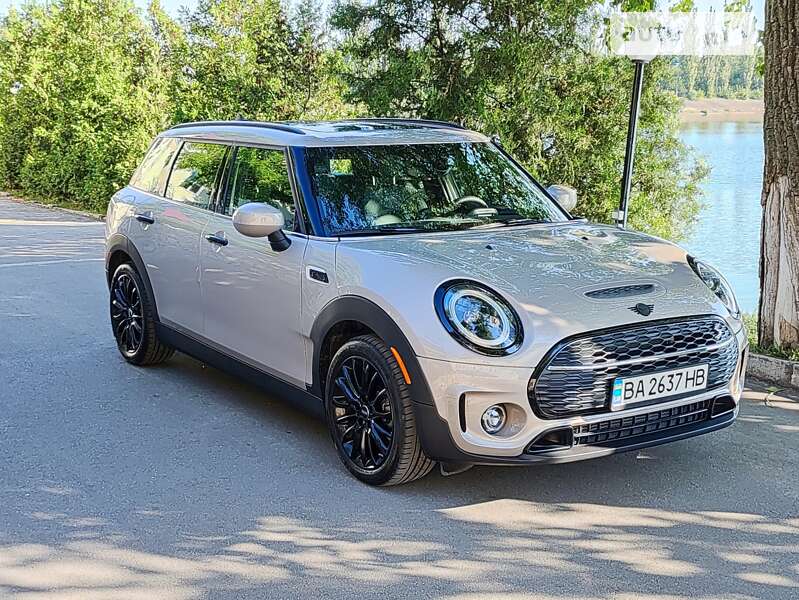 Универсал MINI Clubman 2021 в 